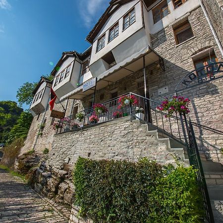 Bed And Breakfast Kotoni Gjirokastra Kültér fotó