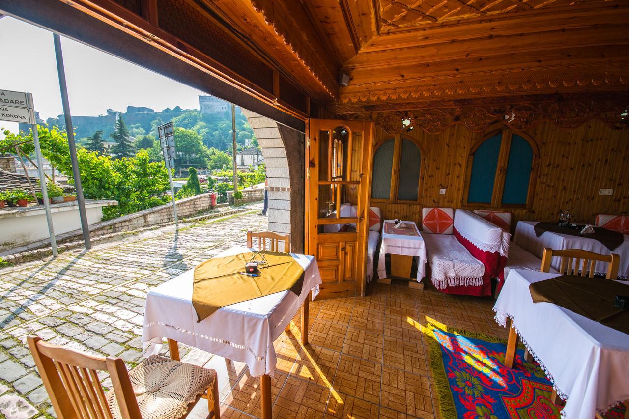 Bed And Breakfast Kotoni Gjirokastra Kültér fotó